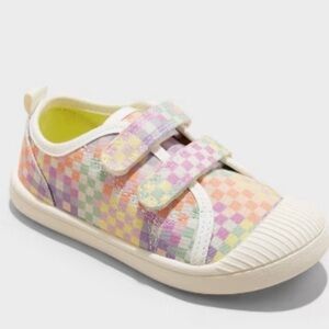 - Cat and jack checkered baby walker shoes size 4